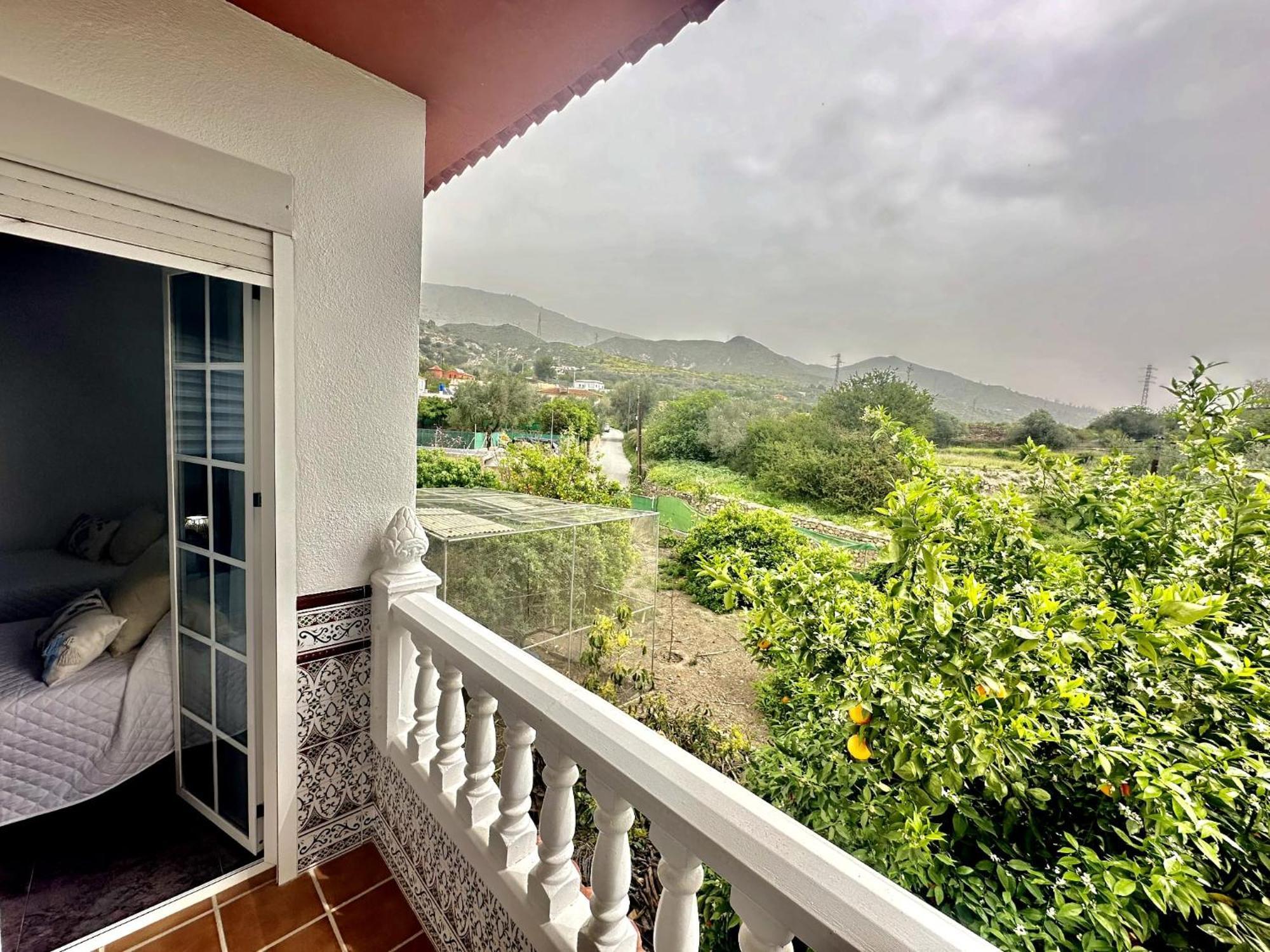 Casa Rural Las Cuatro Flores 오르히바 외부 사진