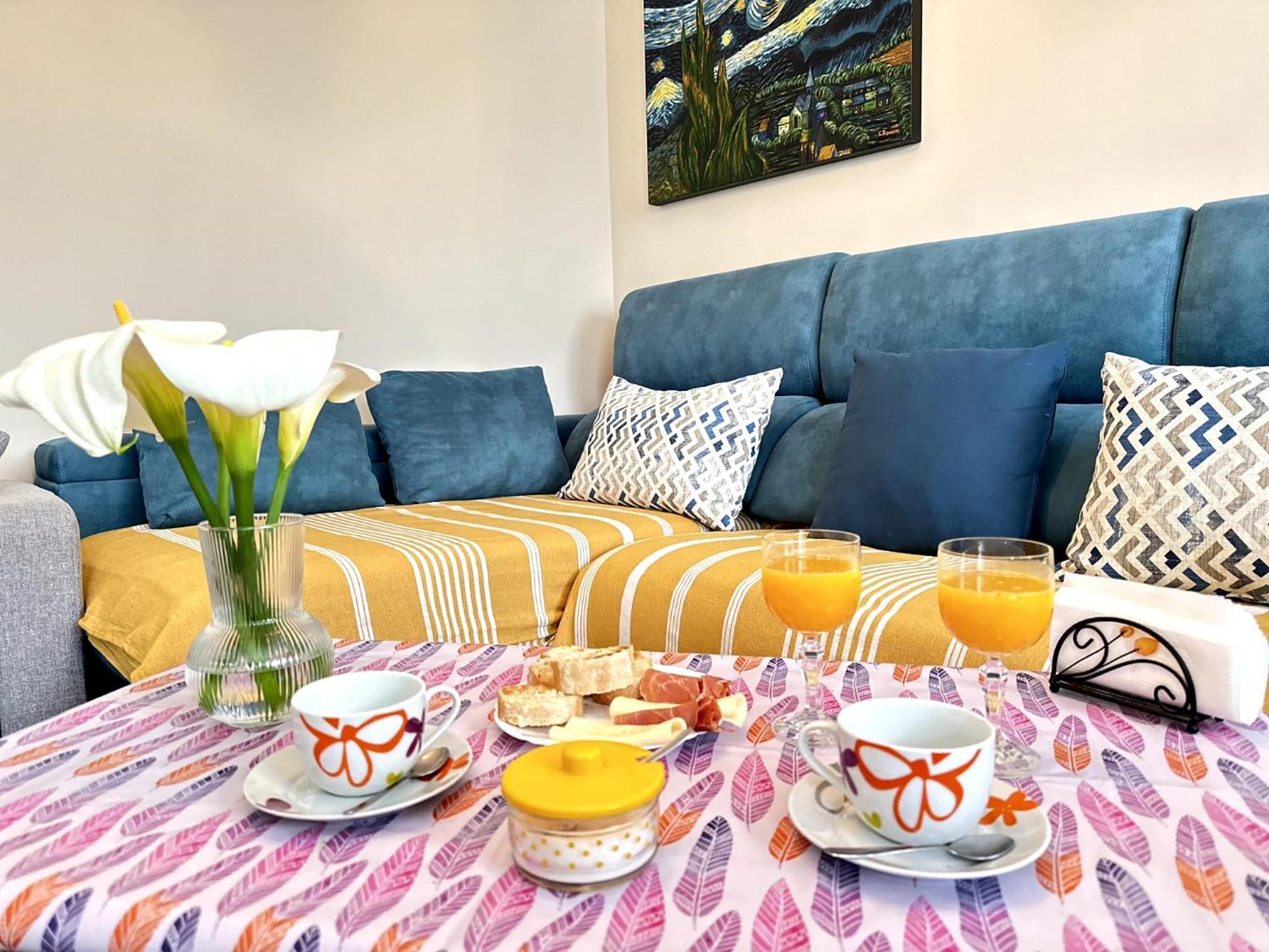 Casa Rural Las Cuatro Flores 오르히바 외부 사진