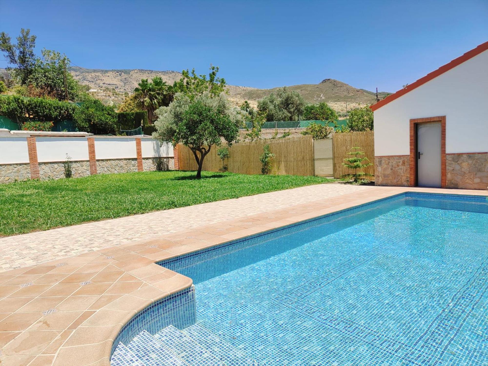 Casa Rural Las Cuatro Flores 오르히바 외부 사진